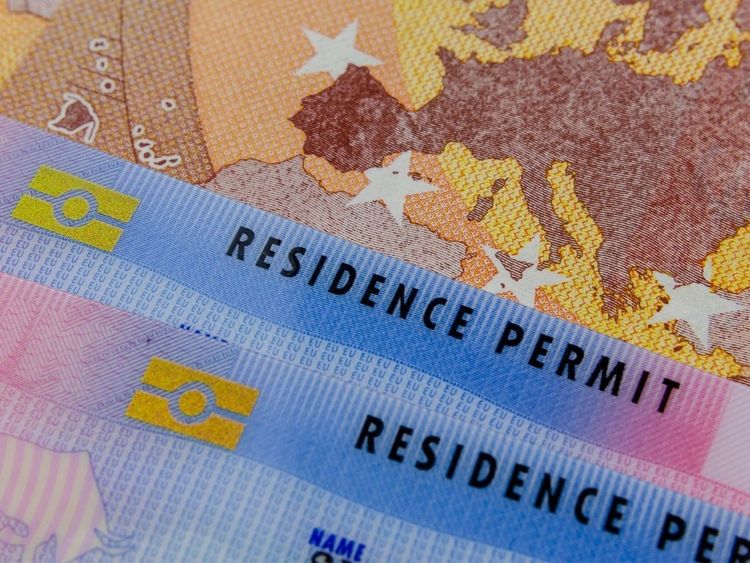 Получение гражданства в ЕС через вид на жительство